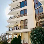 Calabria Свети-Влас